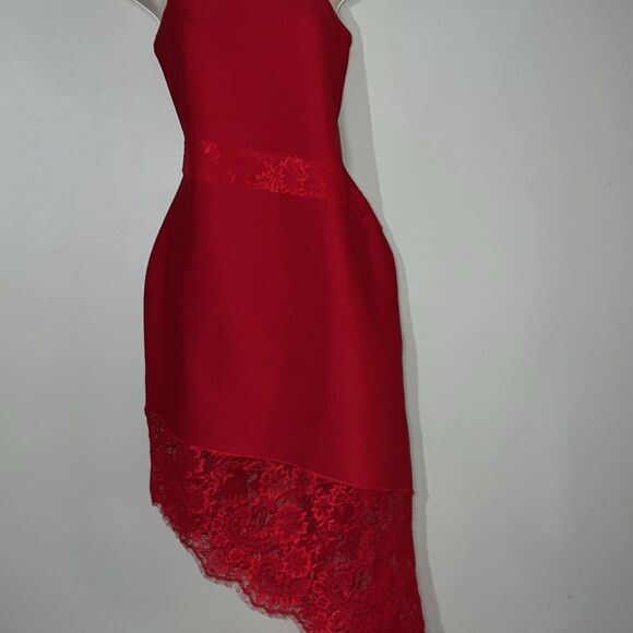 Venus Lace Detail Red Dress size XL - Picture 3 of 10